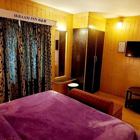 Ikraam Inn Bed & Breakfast Srīnagar Екстериор снимка