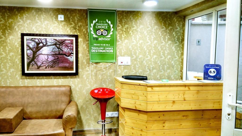 Ikraam Inn Bed & Breakfast Srīnagar Екстериор снимка